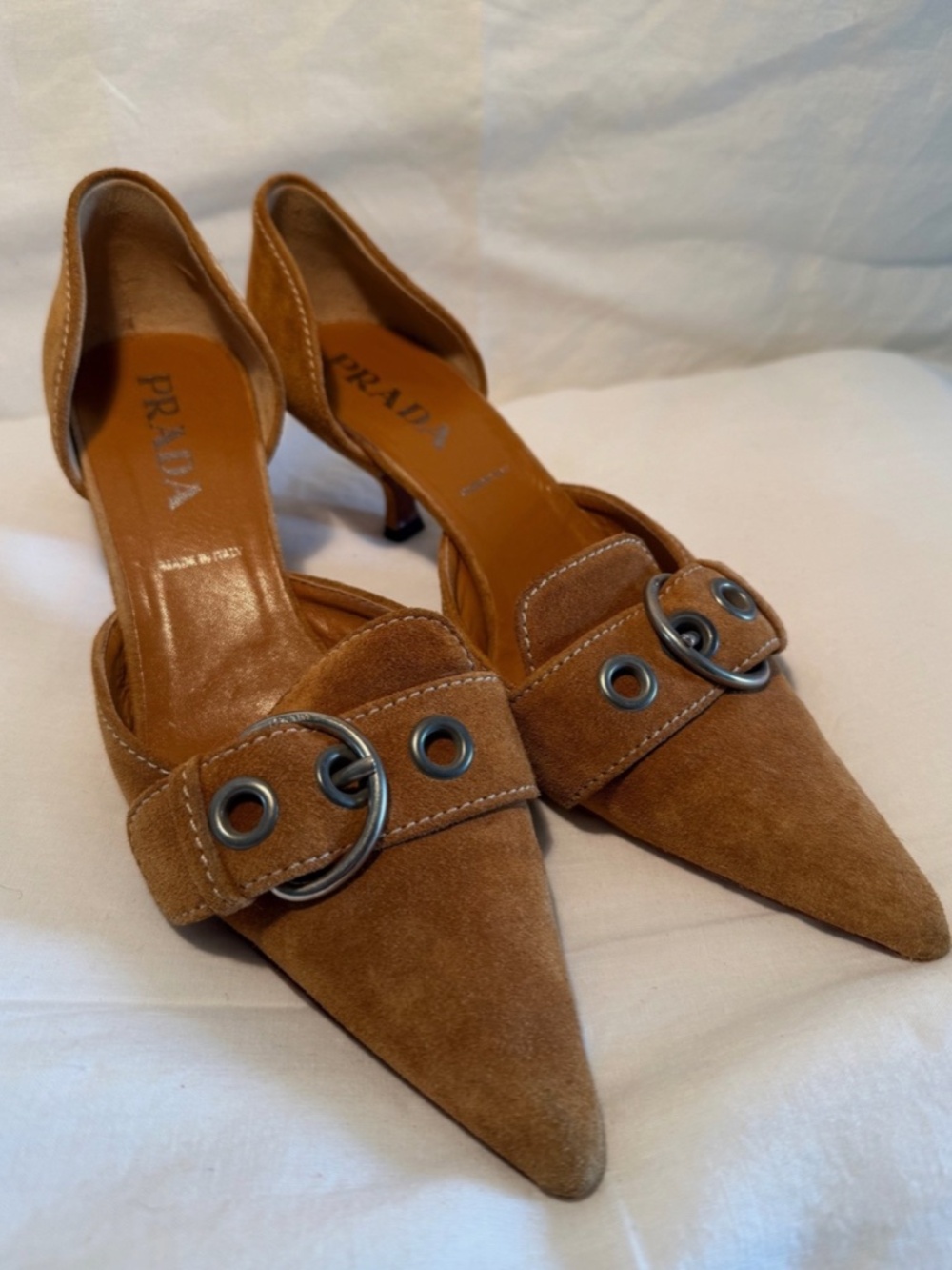 Vintage Prada S/S 2002 Brown Suede Buckle Kitten Heels Size 39 - Picture 4 of 10